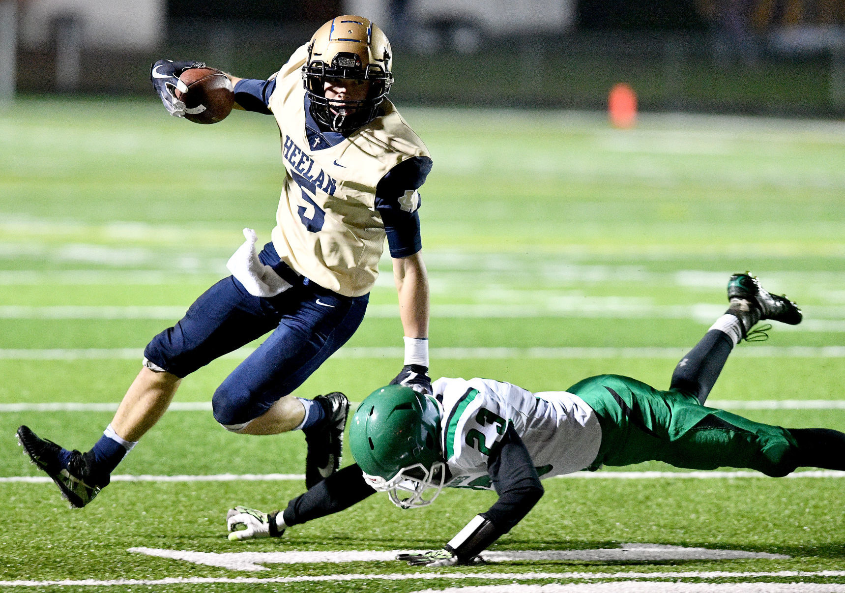 Heelan vs Storm Lake football